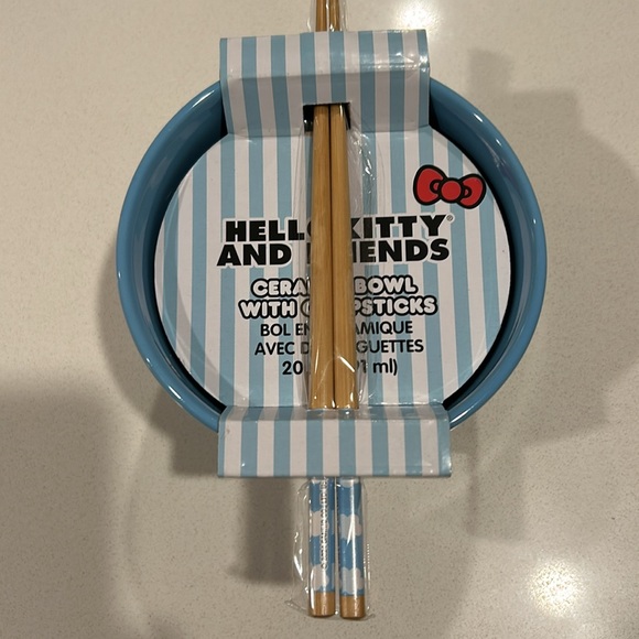 Hello Kitty ceramic bowl with chopsticks - Picture 2 of 3